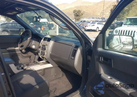 2011 Ford Escape Xlt из США, поврежденный, VIN 1FMCU0D76BKB65420